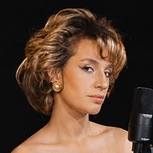 SOPHY CANTA MARILYN MONROE